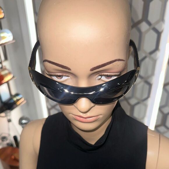 Dior “LADY” Sunglasses - Picture 12 of 13